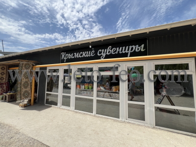 Территория и пляж 